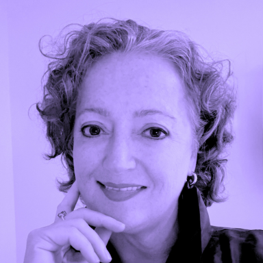 Pisarka, mentorka i propagatorka nieliniowego budowania kariery z ponad 25-letnim doświadczeniem pracy w międzynarodowych środowiskach, w branżach m.in. energetycznej, technologicznej, produkcyjnej. Absolwentka geologii i MBA. Od lat pomaga innym odnaleźć własną drogę zawodową i inspirować do dokonywania zmian. Książka “Nie taki był plan (I właśnie o to chodzi)” to jej debiut – przewodnik po zawodowym rozwoju i zachęta do odkrywania nowych możliwości.